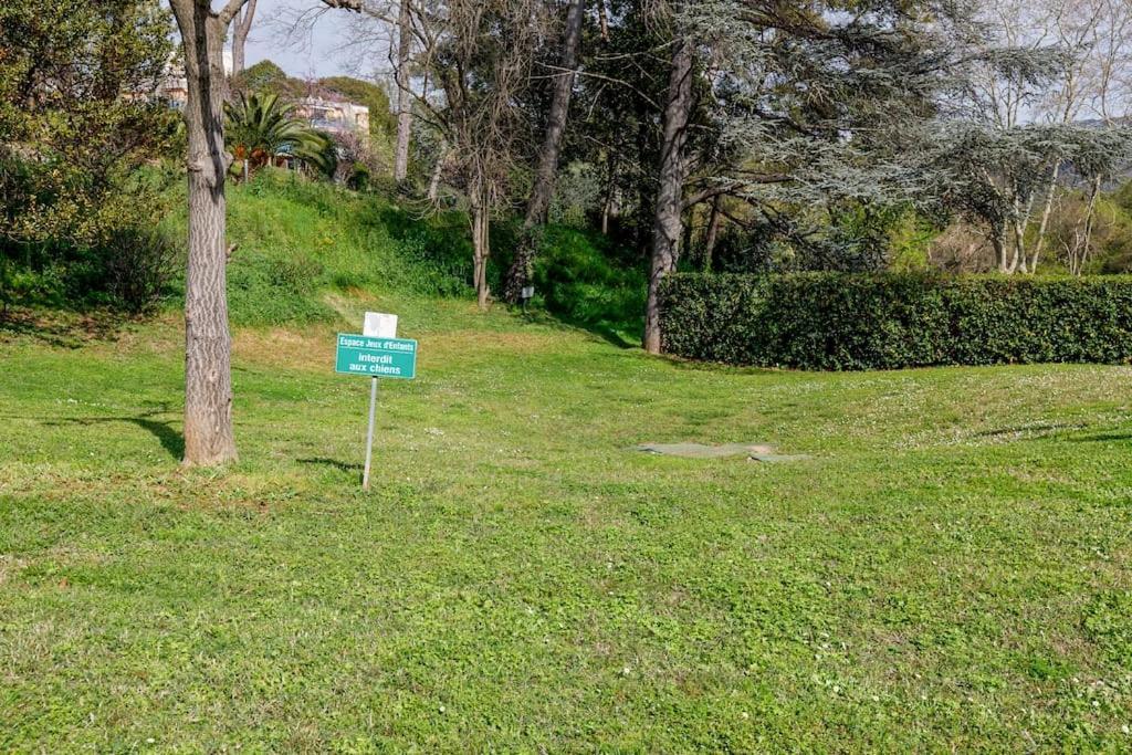 קאן Domaine Des Palmiers - Piscine- Parking - Tennis - Clim מראה חיצוני תמונה