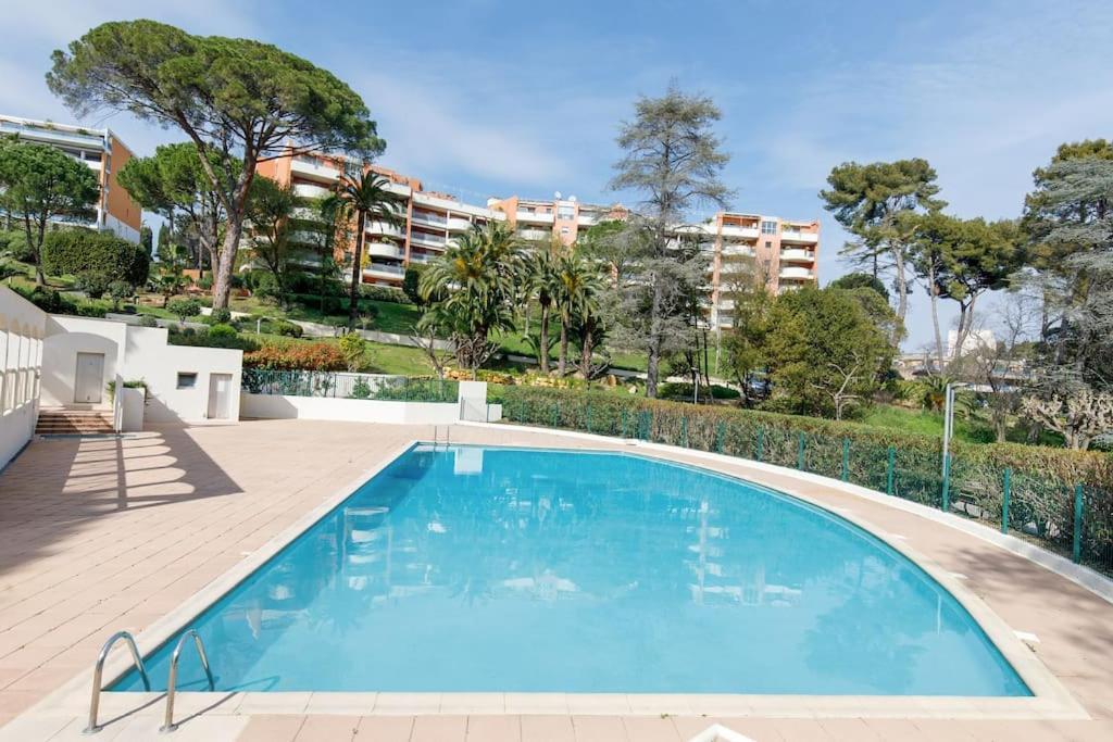קאן Domaine Des Palmiers - Piscine- Parking - Tennis - Clim מראה חיצוני תמונה