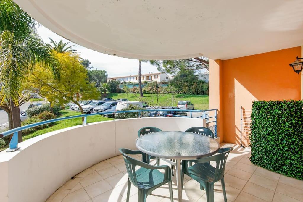 קאן Domaine Des Palmiers - Piscine- Parking - Tennis - Clim מראה חיצוני תמונה